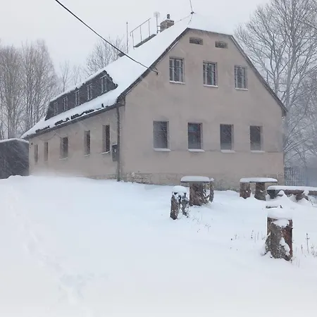 Chata Na Cvicence Tanvald Exterior photo